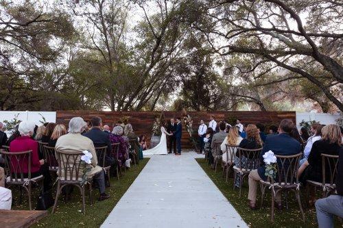 mobile - carousel-hero-element image-4