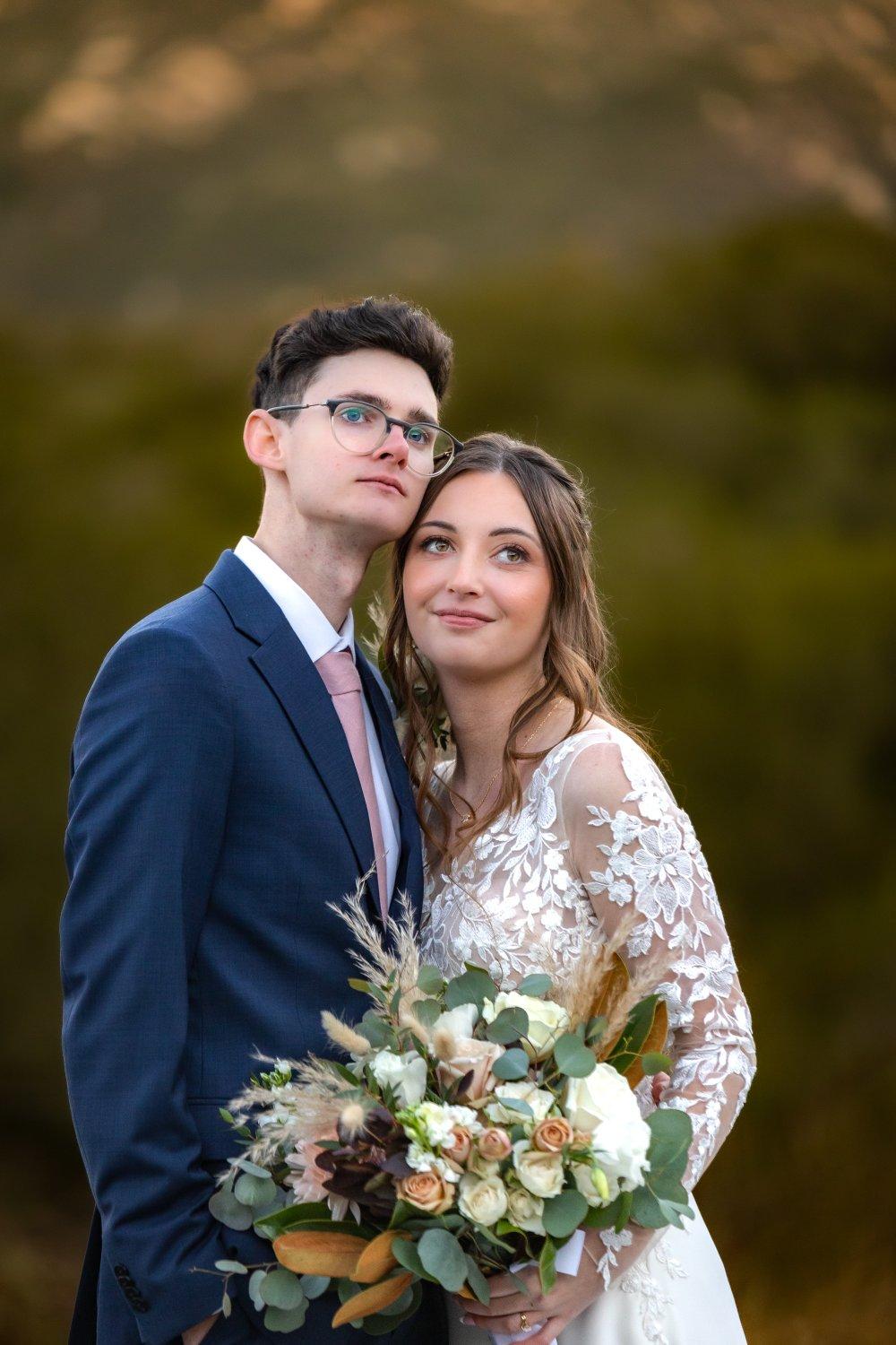 carousel-hero-element image-1