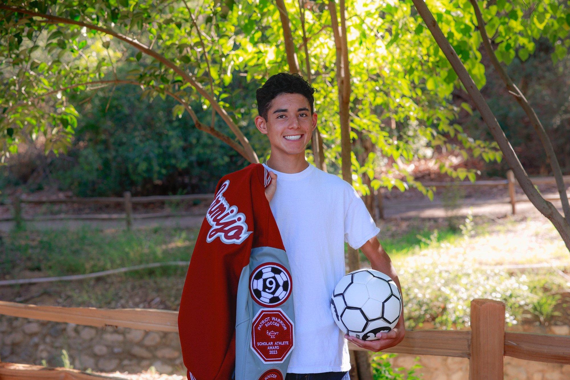 carousel-hero-element image-5